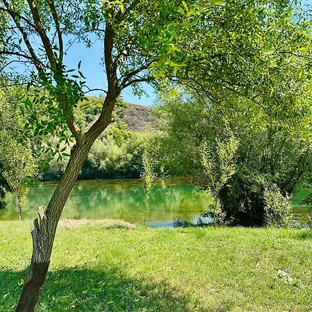 別荘 Dabar Kuca Za Odmor